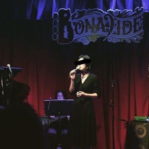 Club Monaco thin wool mid sleeve maxi dress w slit